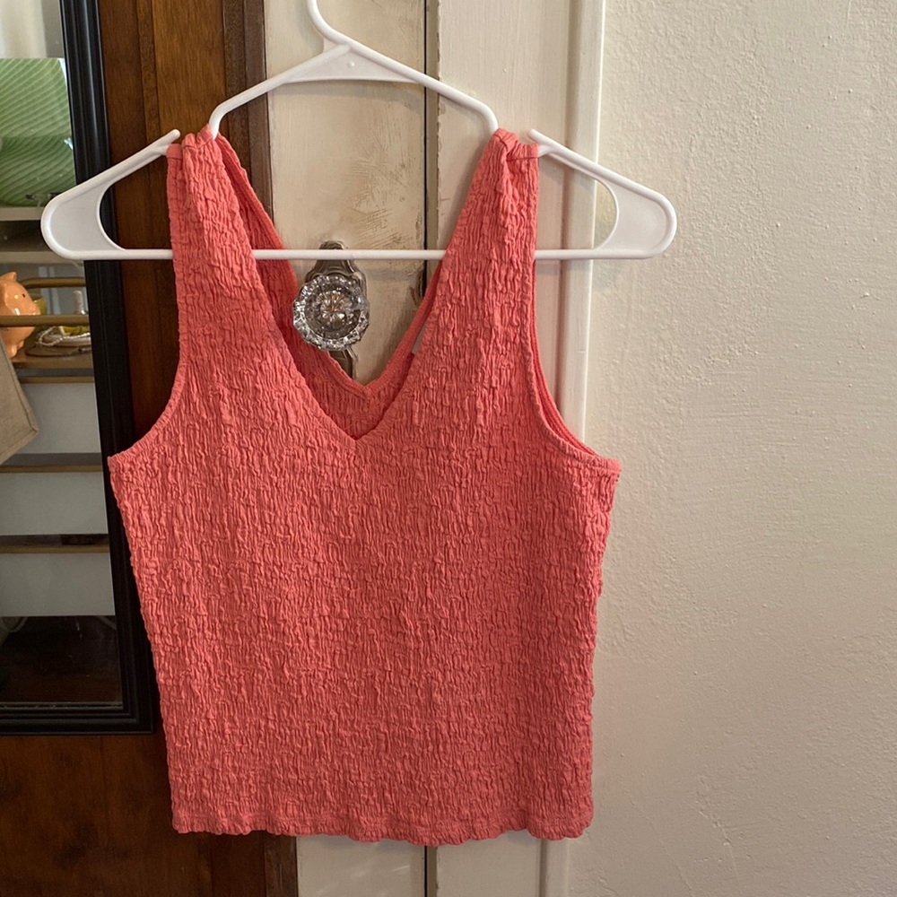 A New Day Scrunched Coral Tank